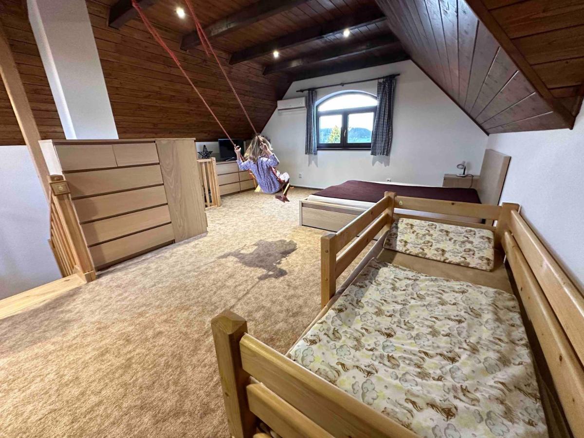 Penzion - Apartman Prestavlky Tršice エクステリア 写真