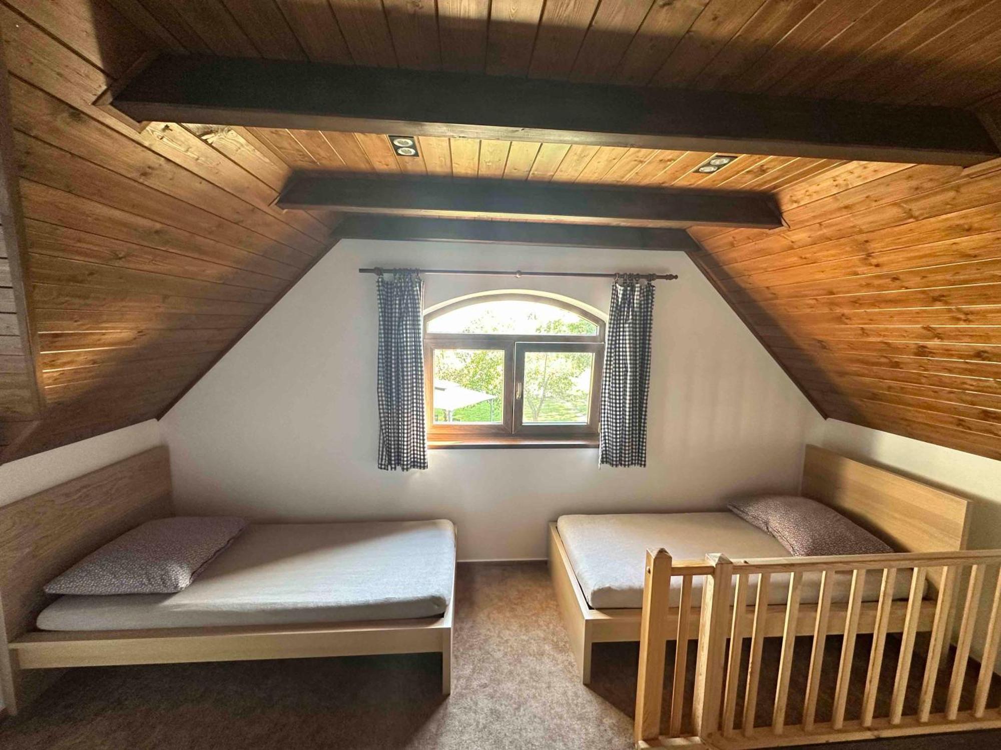 Penzion - Apartman Prestavlky Tršice エクステリア 写真